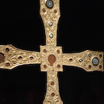 Monumentalkreuz um 774 für den Salzburger Dom. Foto: Borée